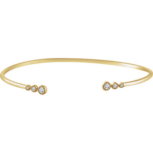 Accented Graduated Bangle Bracelet